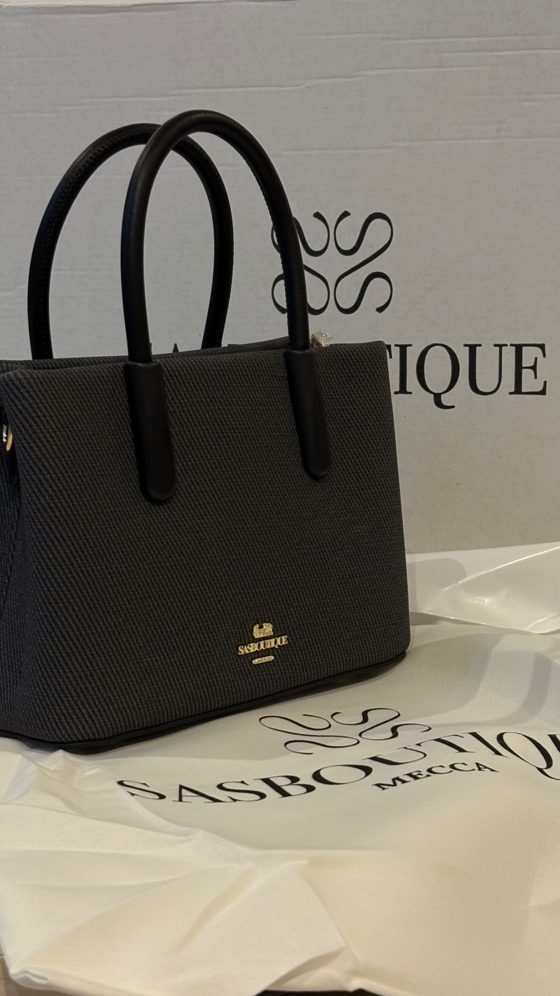 كياتة شنطة ميلا من ساس بوتيك..و بخصم م يتفوتت❤️🔥❤️🔥 كياتة شنطة ميلا من ساس بوتيك..و بخصم م يتفوتت❤️🔥❤️🔥